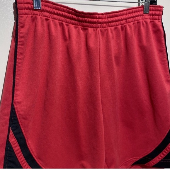 Women’s Y2K Vintage Nike Basketball Style Shorts, Size L - Picture 4 of 7